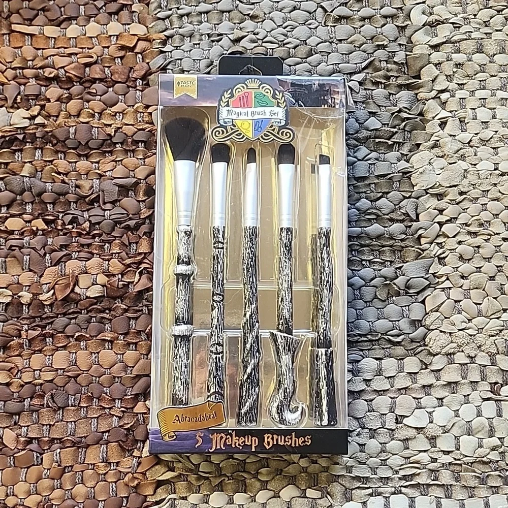 Harry Potter Wand Make Up Brush Set